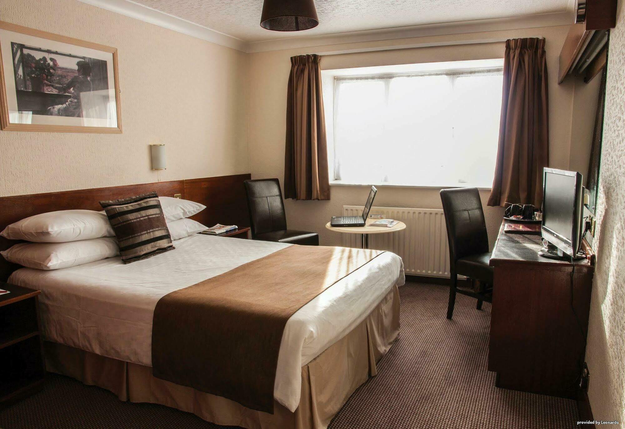 Best Western White House Hotel Watford  Bagian luar foto
